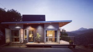 Casa Container en el Gran Canon de California What You Should Know Before Building a Shipping Container Home: Insights from Owners