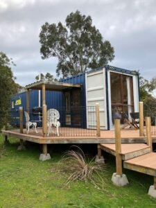 Casa contenedor moderna What You Should Know Before Building a Shipping Container Home: Insights from Owners